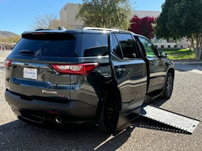 Used 2021 Chevrolet Traverse RS
