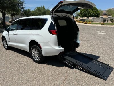 White Chrysler Pacifica with BraunAbility Rear Entry Manual Fold Out conversion