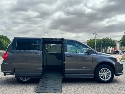 Used 2020 Dodge Grand Caravan SXT