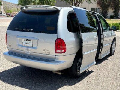 Used 2000 Dodge Grand Caravan SE