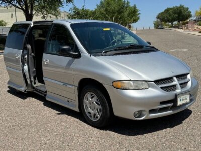 Silver Dodge Grand Caravan with Vantage Mobility Side Entry Automatic In Floor conversion