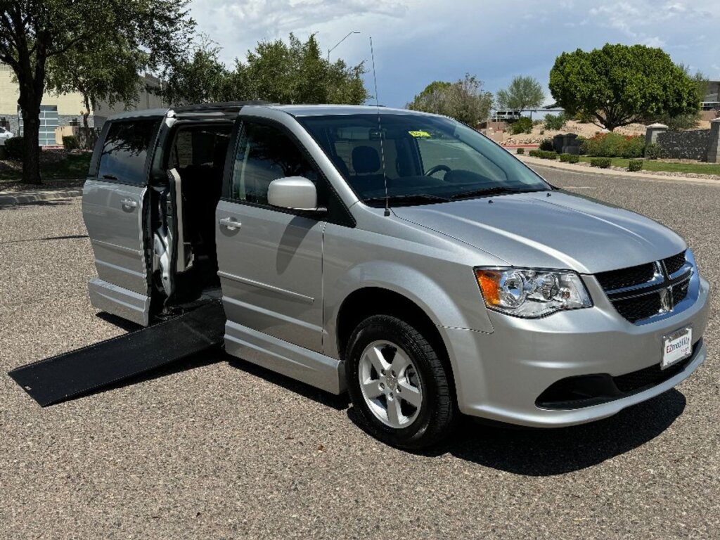 Silver Dodge Grand Caravan with Vantage Mobility Side Entry Automatic In Floor conversion