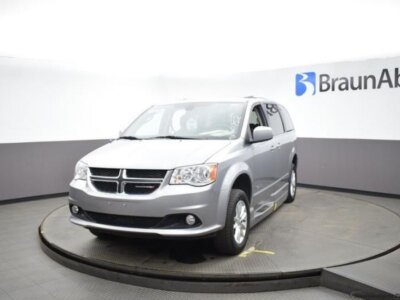 Used 2020 Dodge Grand Caravan SXT
