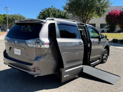 Blue Toyota Sienna with Vantage Mobility Side Entry Automatic In Floor conversion