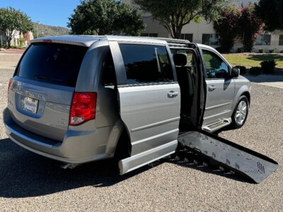 Used 2015 Dodge Grand Caravan SXT