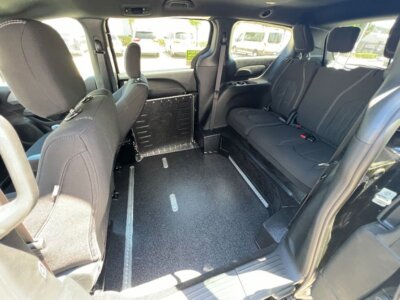 New 2024 Chrysler Pacifica Touring