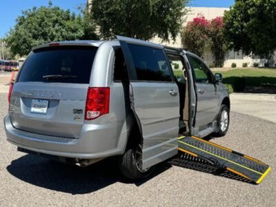 Used 2016 Dodge Grand Caravan SXT