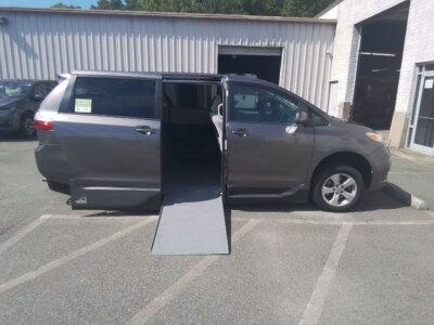 Grey Toyota Sienna with Vantage Mobility Side Entry Automatic In Floor conversion