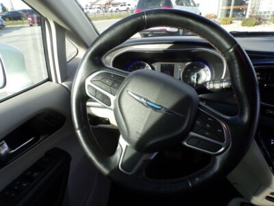 Used 2020 Chrysler Pacifica Touring L