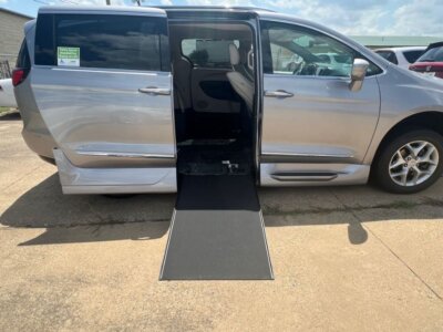 Silver Chrysler Pacifica with Vantage Mobility Side Entry Automatic In Floor conversion