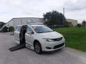 White Chrysler Pacifica with Vantage Mobility Side Entry Automatic In Floor conversion