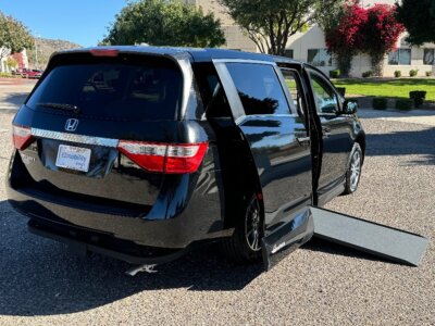 Used 2011 Honda Odyssey EX-L