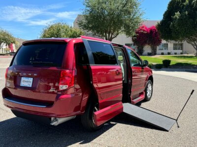 Used 2016 Dodge Grand Caravan SXT