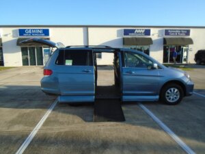 Blue Honda Odyssey with Vantage Mobility Side Entry Manual In Floor conversion