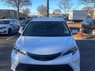Used 2024 Toyota Sienna (New Conversion)