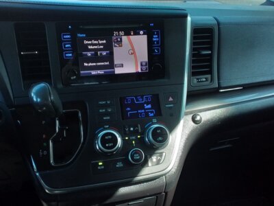 Used 2015 Toyota Sienna SE