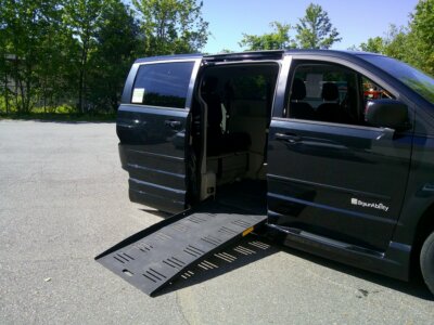Used 2013 Dodge Grand Caravan SE