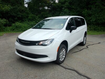 New 2026 Chrysler Voyager LX