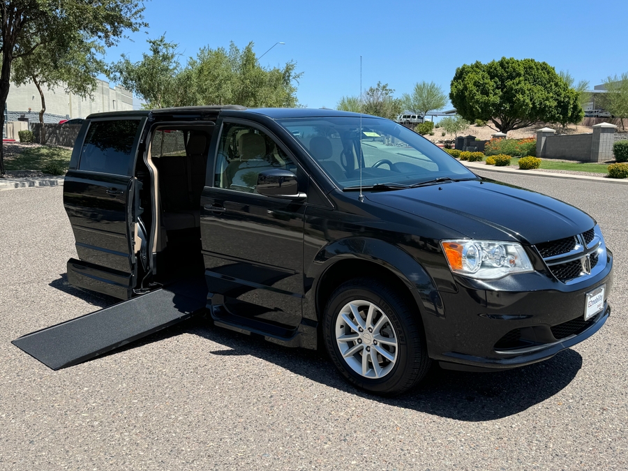 Black Dodge Grand Caravan with Vantage Mobility Side Entry Automatic In Floor conversion