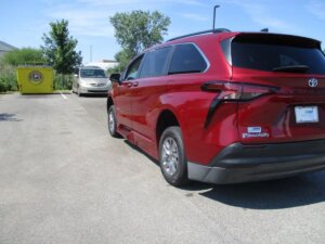 2022 Toyota Sienna XLE - Photo 22
