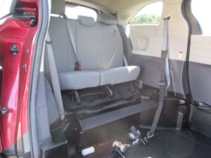 2022 Toyota Sienna XLE - Photo 30