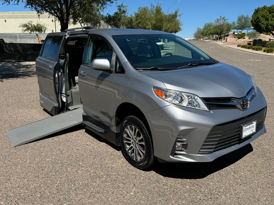 Silver Toyota Sienna with Vantage Mobility Side Entry Automatic In Floor conversion