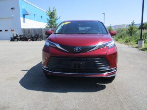 2022 Toyota Sienna XLE - Photo 19