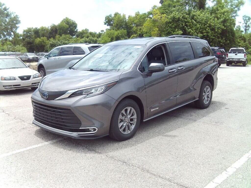 Grey Toyota Sienna with Driverge Rear Entry Manual Fold Out conversion