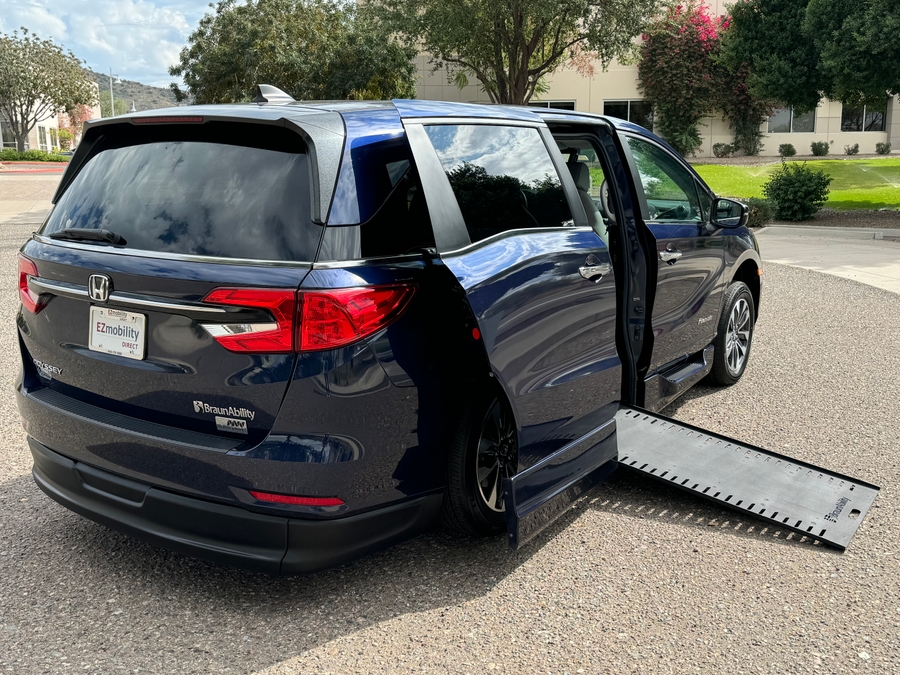 Used 2022 Honda Odyssey EX-L